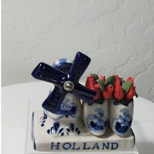 Delft Blue Holland Porcelain Figurine of Dutch Clogs ~Vintage~